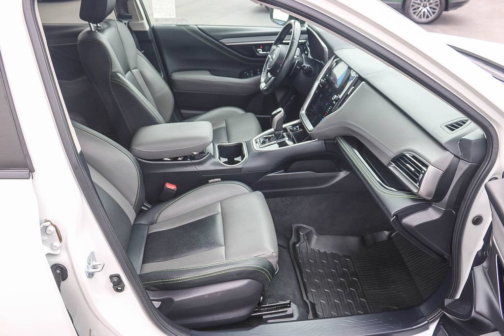 Used 2023 Subaru Outback Onyx Edition AWD/4WD image 19