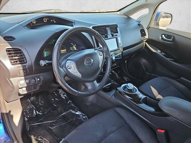 Used 2017 Nissan Leaf SV FWD image 9