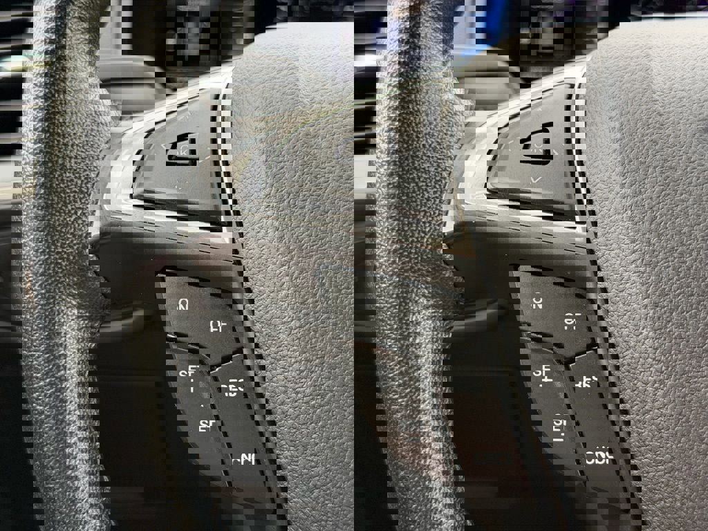 Certified 2023 Ford Edge SEL image 29