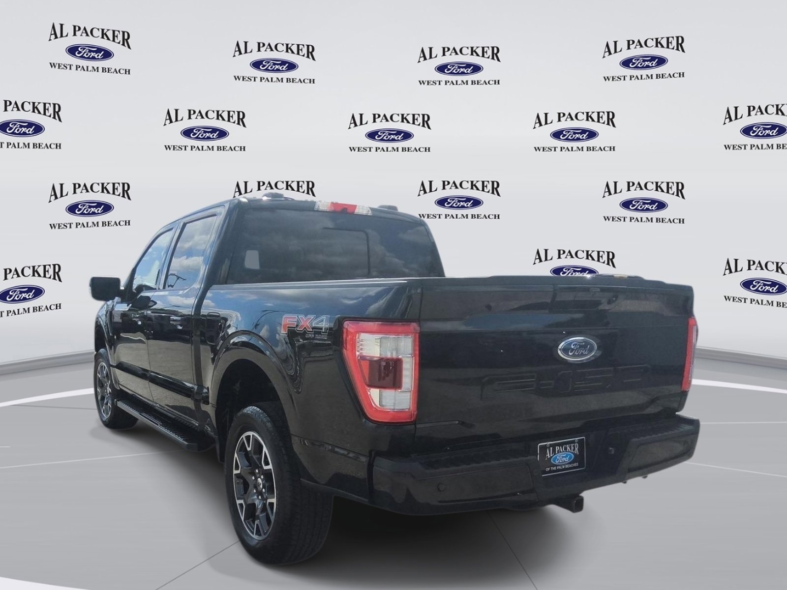 Certified 2022 Ford F150 Lariat w/ Max Trailer Tow Package image 3