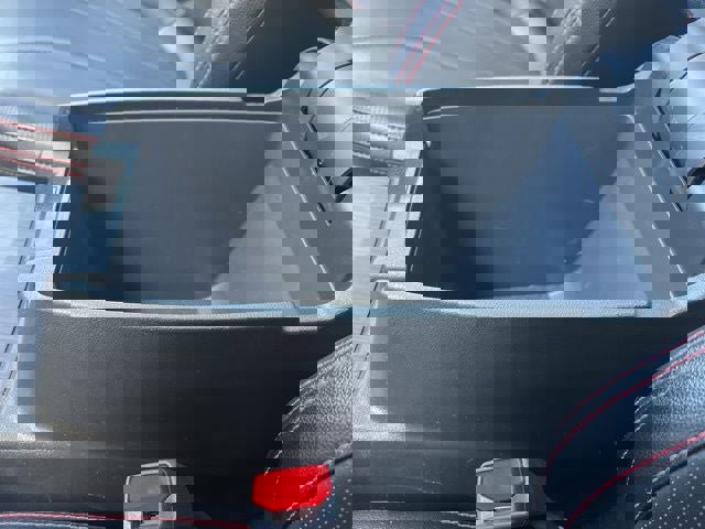 Certified 2025 Ford Escape ST-Line Elite w/ Premium Technology Package image 39