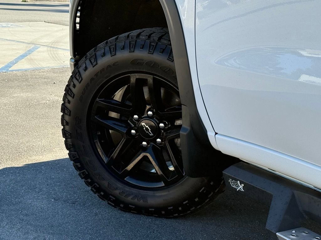 Used 2022 Chevrolet Silverado 1500 LT Trail Boss w/ Convenience Package II image 18