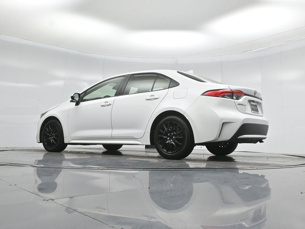 Used 2020 Toyota Corolla LE image 20