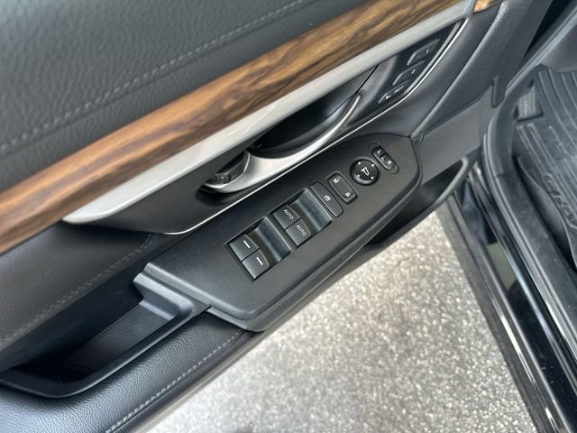 Used 2019 Honda CR-V Touring image 14