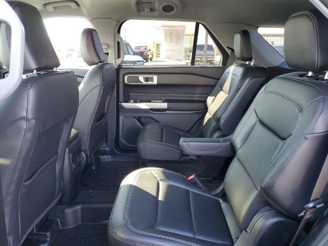 Certified 2023 Ford Explorer XLT w/ Equipment Group 202A image 25