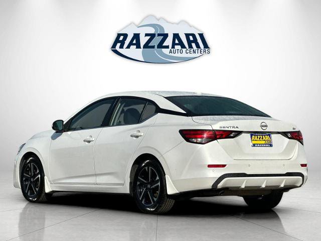 Used 2024 Nissan Sentra SV image 3