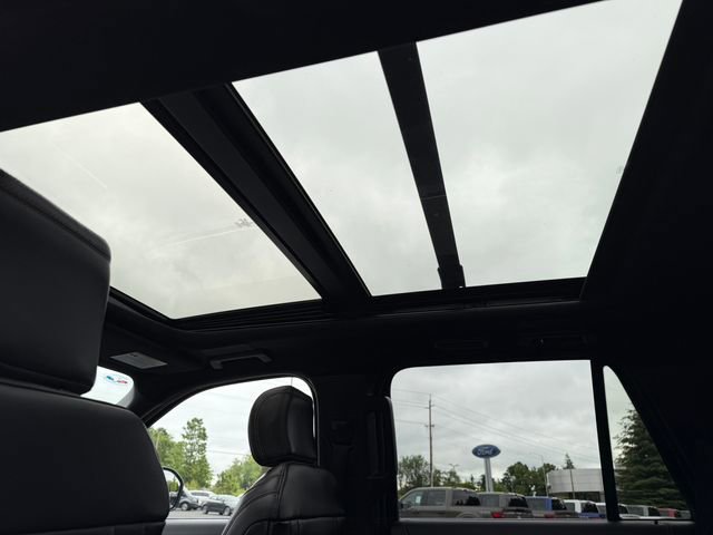 Certified 2024 Ford Expedition Platinum AWD/4WD image 29