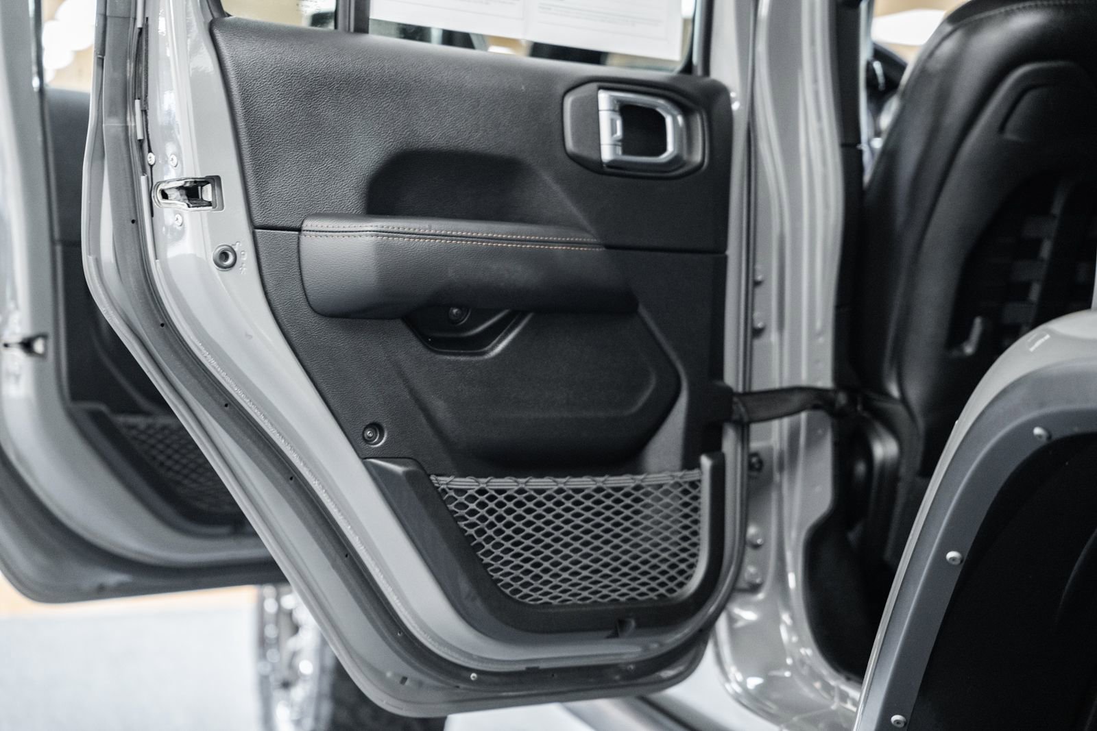 Used 2023 Jeep Wrangler Unlimited Rubicon 392 image 44