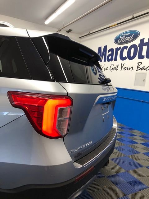 Certified 2022 Ford Explorer Platinum w/ Technology Package image 11