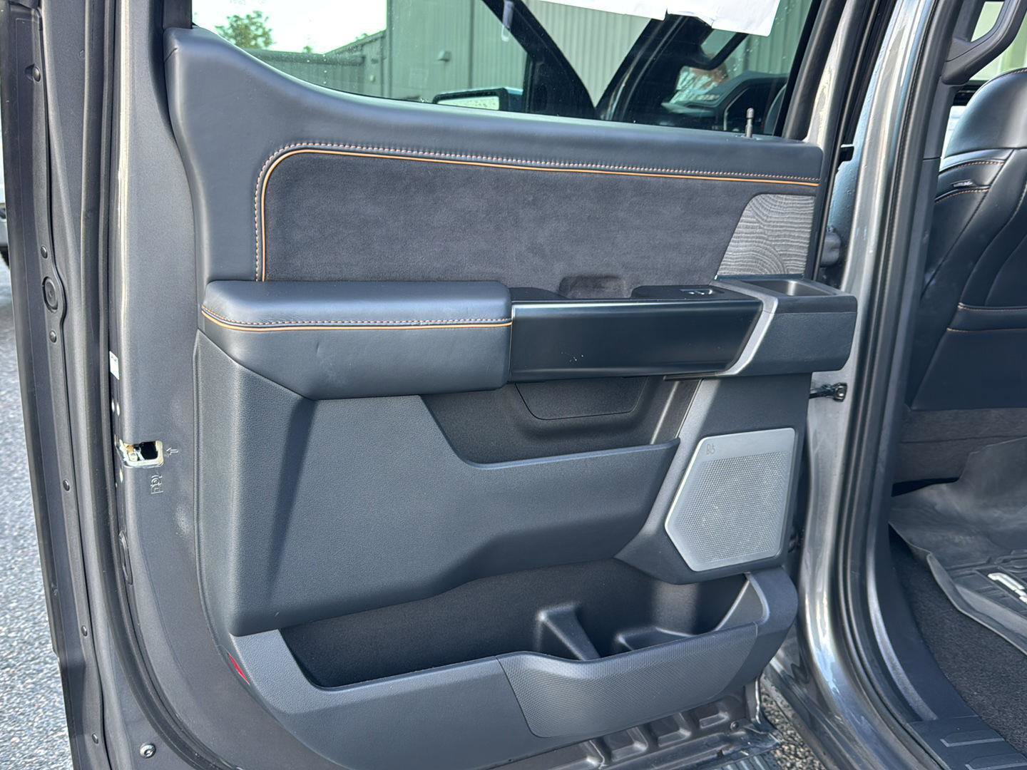 Certified 2023 Ford F150 Platinum w/ Equipment Group 701A High image 15