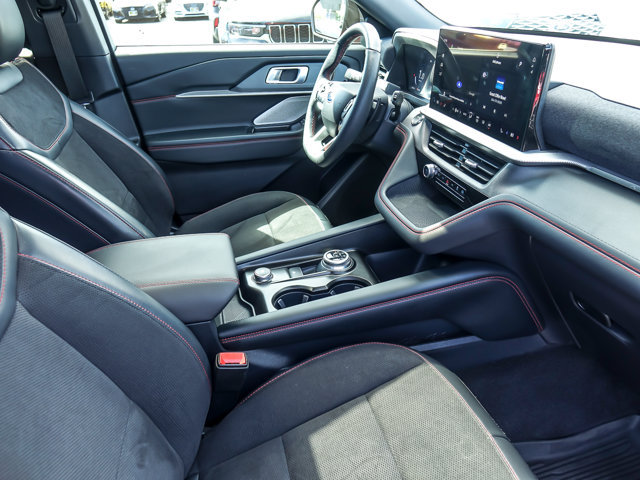 Certified 2026 Ford Explorer ST AWD/4WD image 29