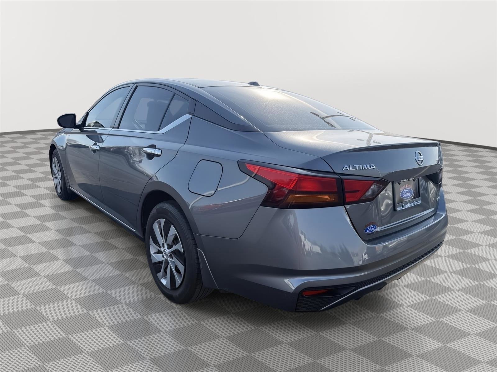 Used 2020 Nissan Altima 2.5 S image 3