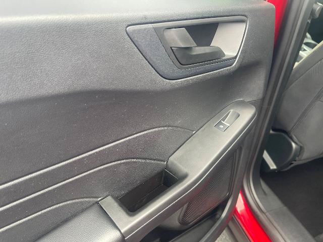 Certified 2022 Ford Escape SE w/ SE Sport Appearance Package FWD image 14