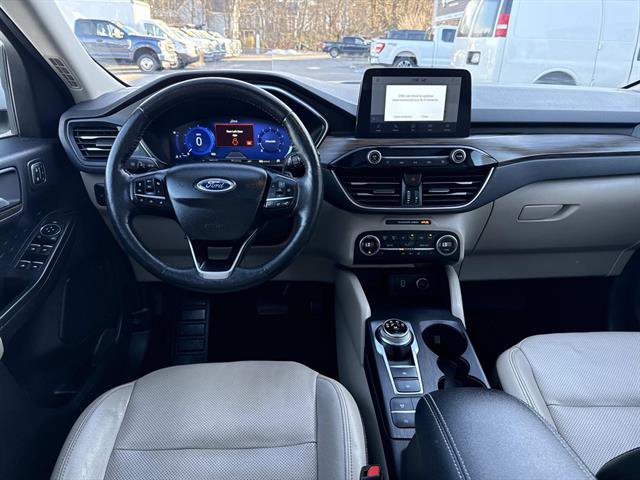 Certified 2020 Ford Escape Titanium image 15