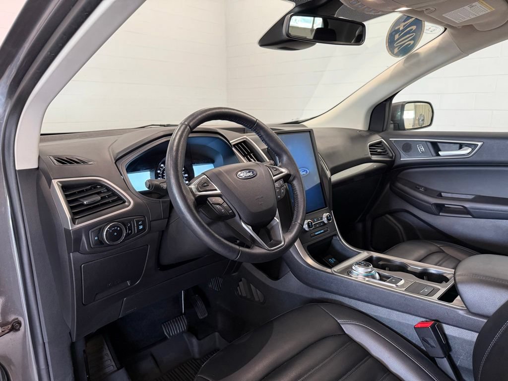 Certified 2024 Ford Edge SEL w/ Convenience Package AWD/4WD image 19