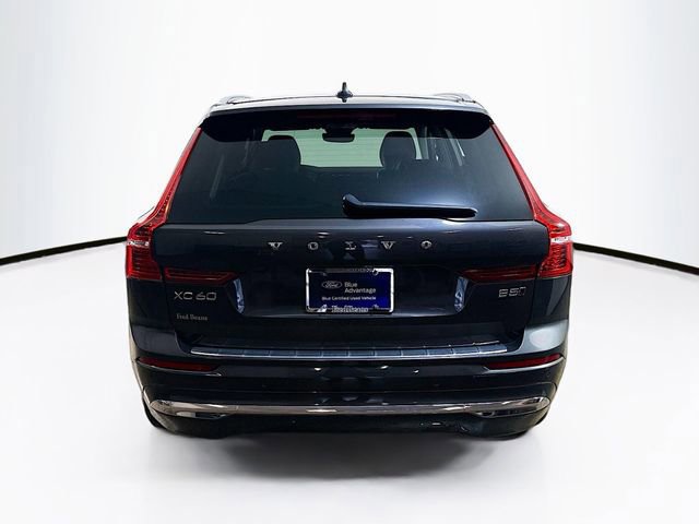 Used 2022 Volvo XC60 B5 Inscription w/ Climate Package image 4