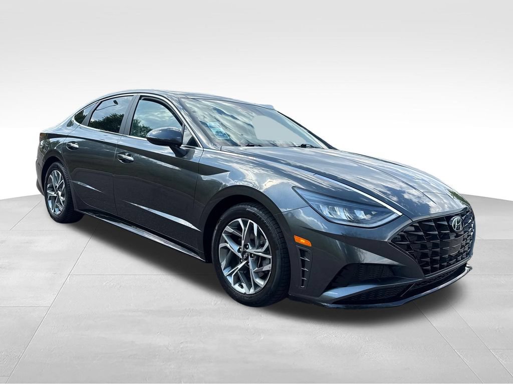 Used 2022 Hyundai Sonata SEL w/ Convenience Package FWD image 1