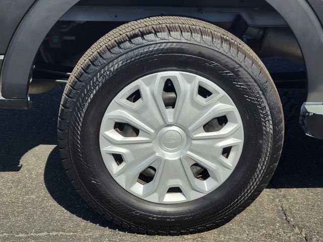 Certified 2025 Ford Transit 250 Low Roof w/ Exterior Upgrade Package RWD image 5