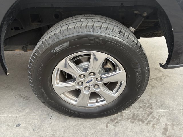 Certified 2019 Ford F150 XLT w/ Equipment Group 302A Luxury AWD/4WD image 16