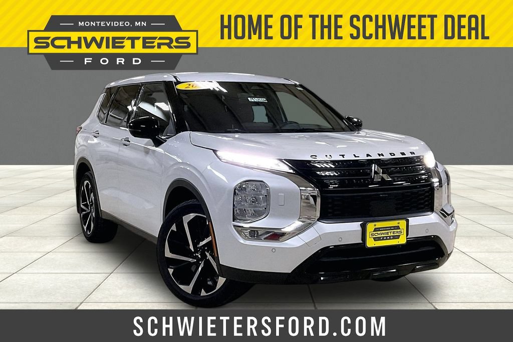 Used 2023 Mitsubishi Outlander SE