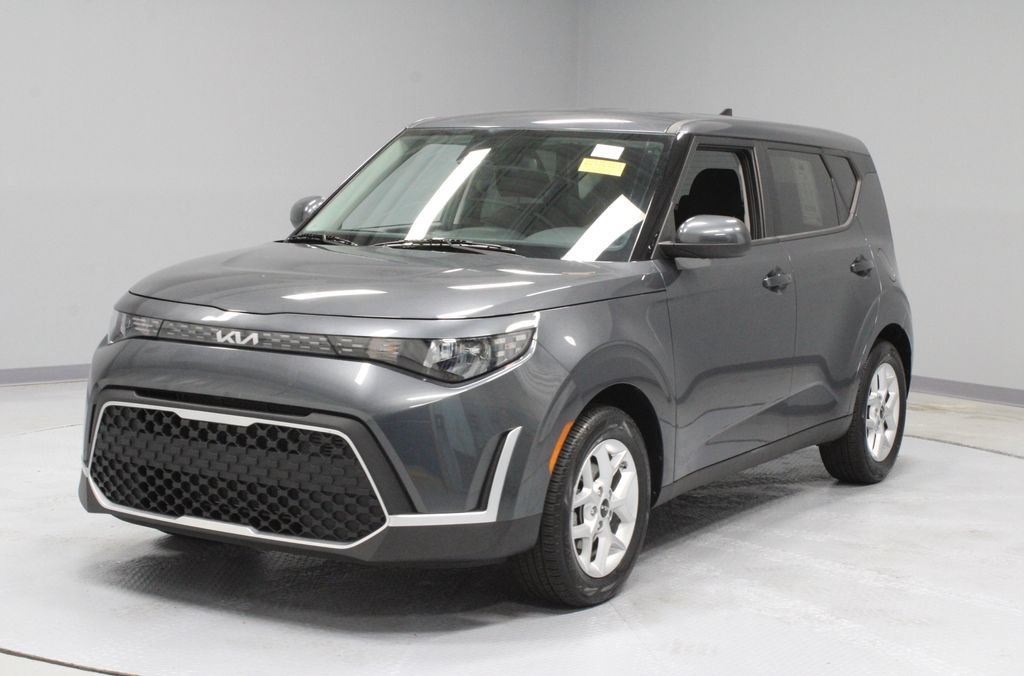 Used 2023 Kia Soul S FWD image 7