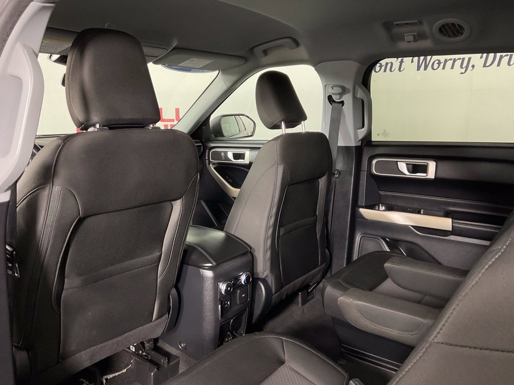Certified 2022 Ford Explorer XLT RWD image 15