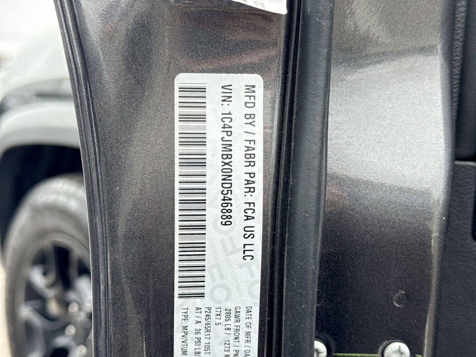 Used 2022 Jeep Cherokee Trailhawk w/ Trailhawk Elite Value Package image 39