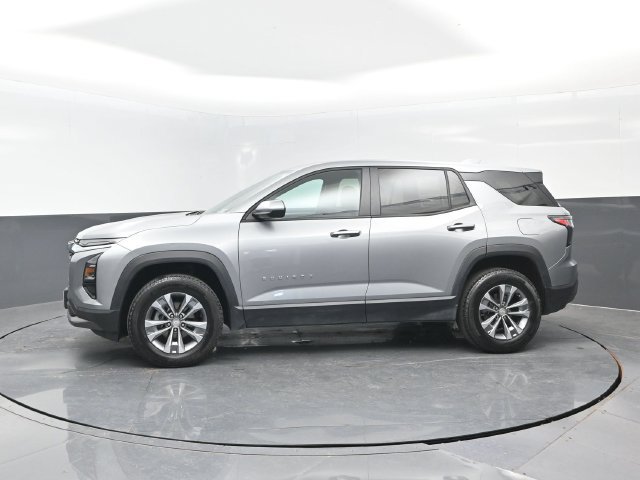 Used 2025 Chevrolet Equinox LT AWD/4WD image 4