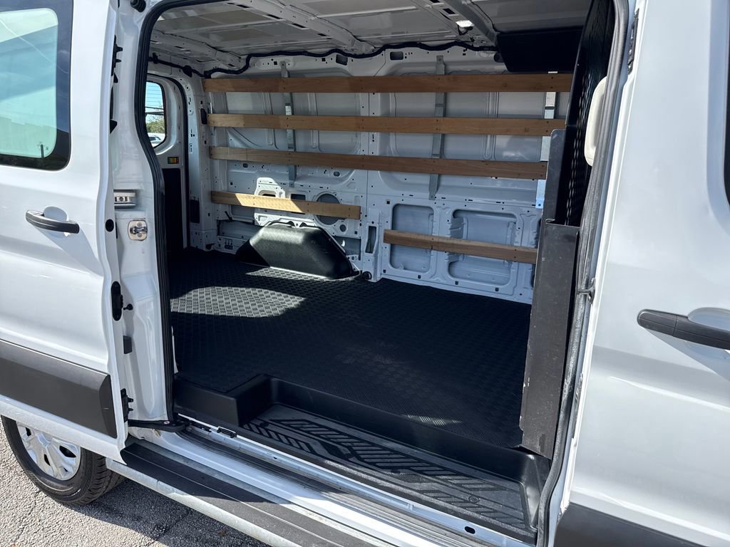 Certified 2024 Ford Transit 250 Low Roof w/ Exterior Upgrade Package image 23
