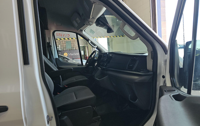 Certified 2024 Ford Transit 250 148 Medium Roof Extended AWD w/ Load Area Protection Package image 6