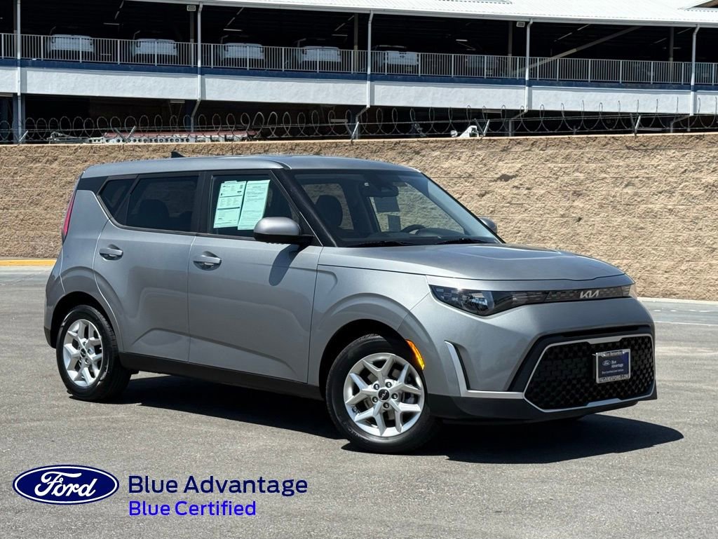 Used 2023 Kia Soul LX w/ LX Technology Package