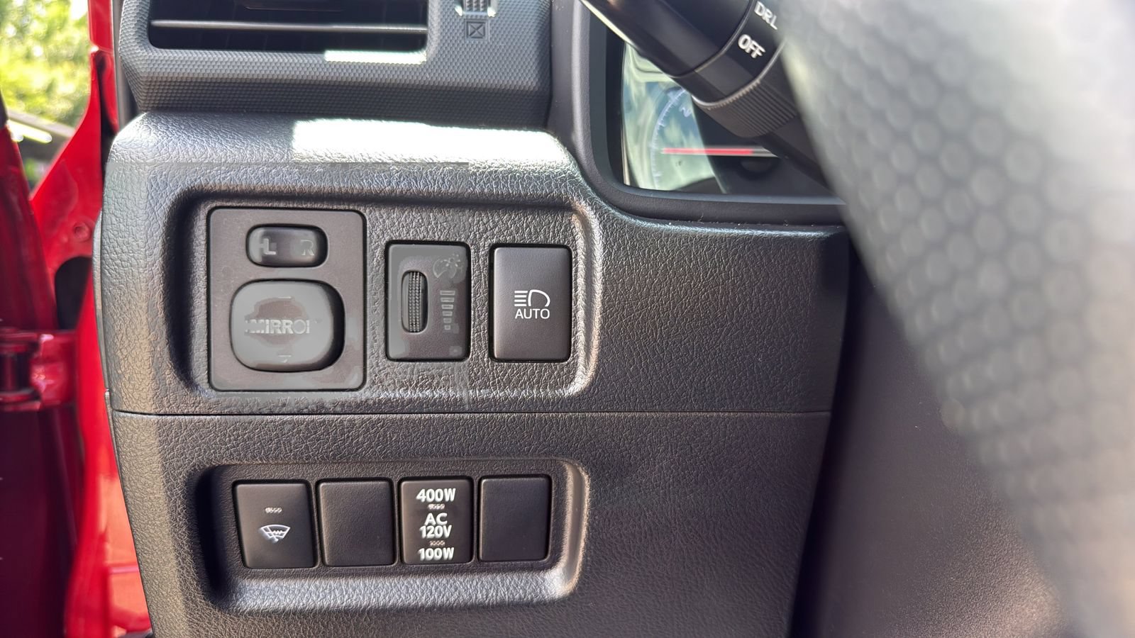 Used 2021 Toyota 4Runner Venture w/ Moonroof Package AWD/4WD image 17