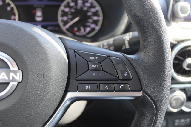 Used 2024 Nissan Sentra SV FWD image 31