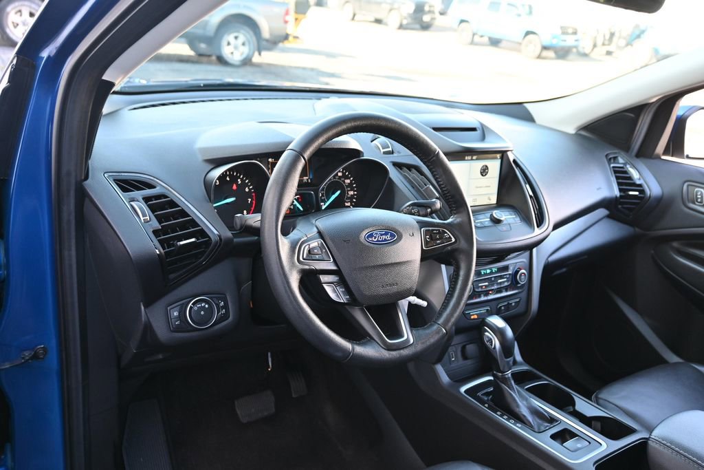 Certified 2018 Ford Escape SEL AWD/4WD image 18