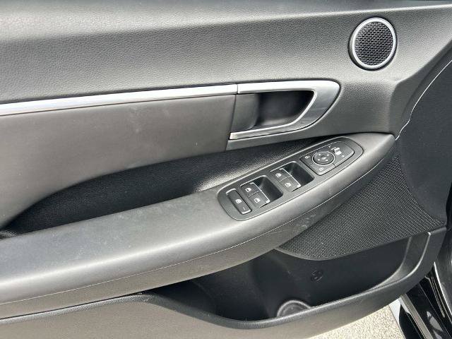 Used 2023 Hyundai Sonata SEL w/ Convenience Package FWD image 25