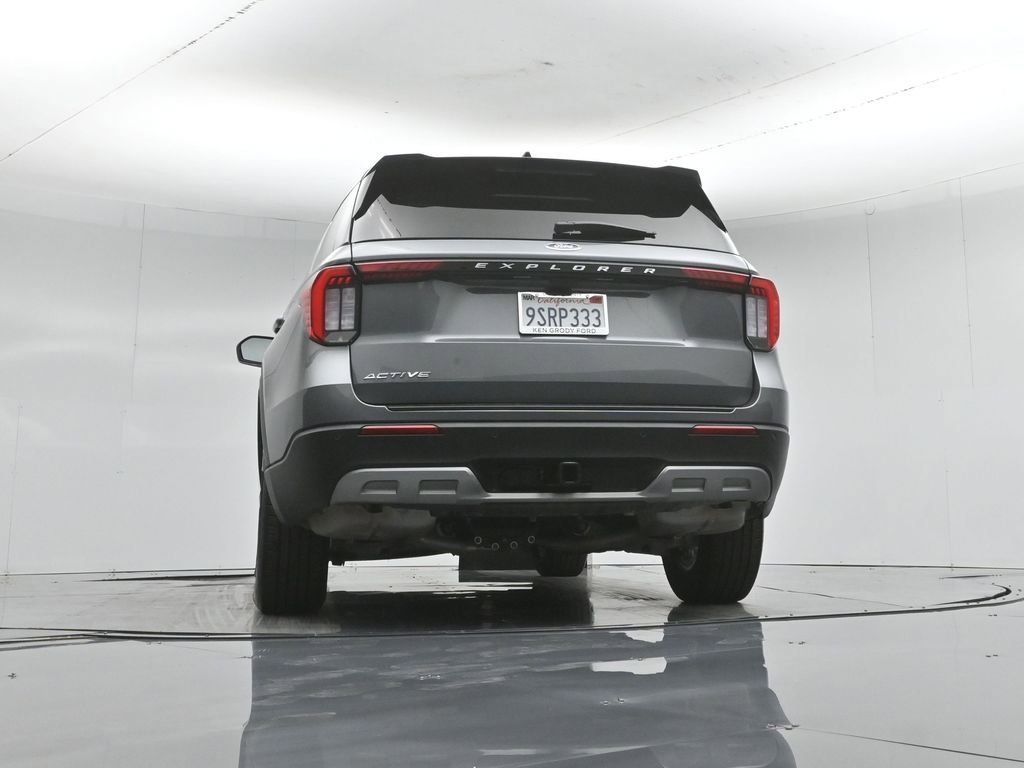 Certified 2025 Ford Explorer Active w/ Active Comfort Package RWD image 53