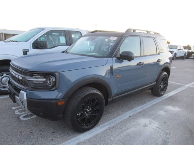 Certified 2025 Ford Bronco Sport Badlands AWD/4WD image 3