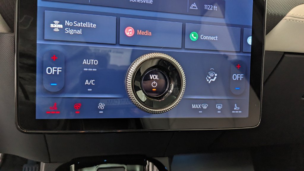 Certified 2024 Ford Mustang Mach-E Premium AWD/4WD image 29
