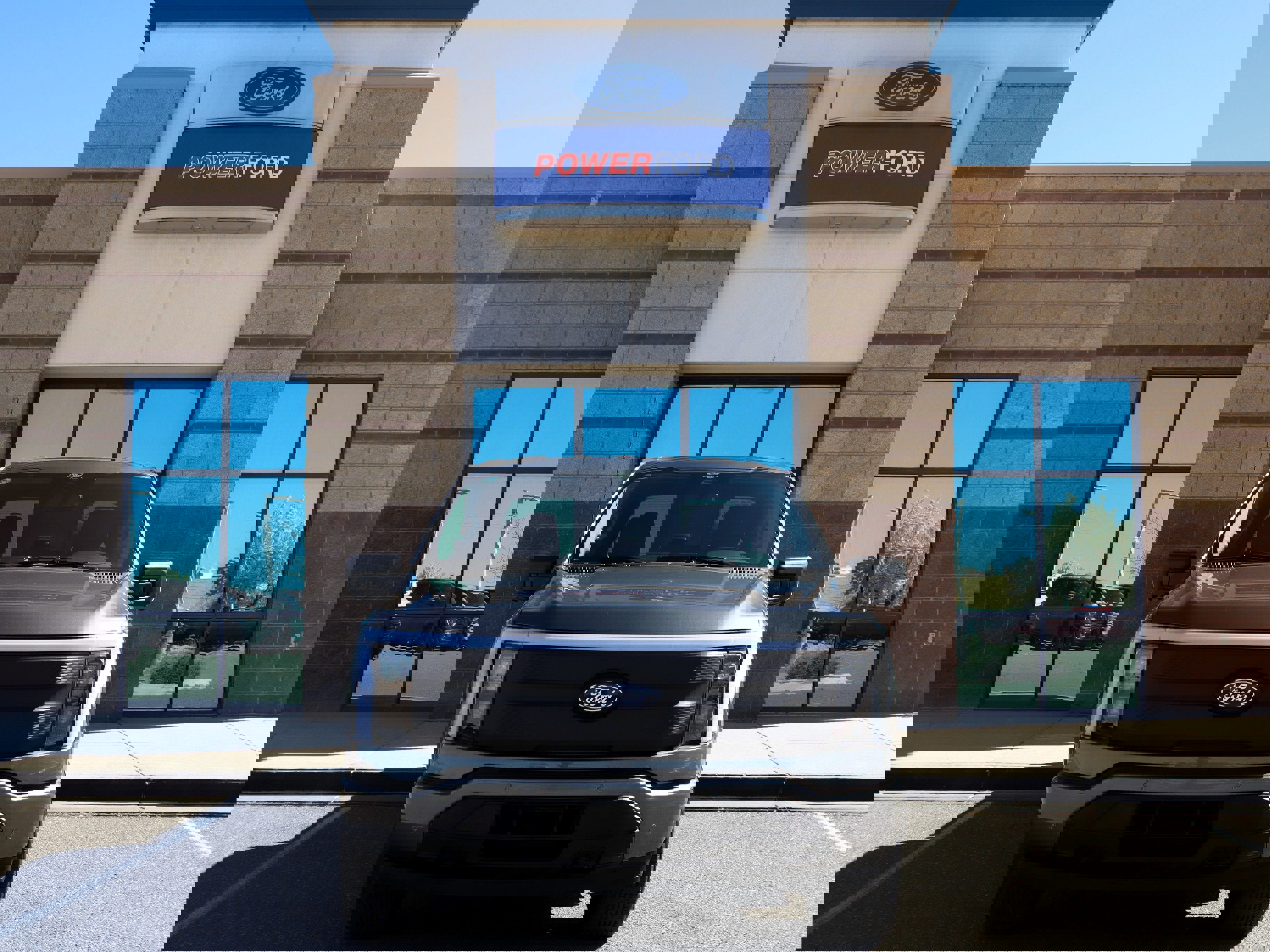 Certified 2025 Ford F150 Lightning Flash image 9