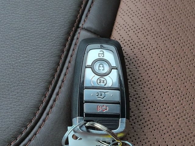 Certified 2023 Ford Explorer King Ranch AWD/4WD image 27