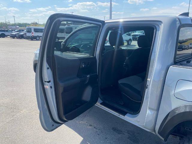 Used 2020 Toyota Tacoma TRD Off-Road image 25