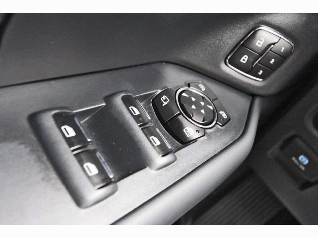 Certified 2023 Ford Expedition Max Platinum image 20