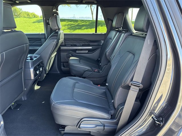 Certified 2023 Ford Expedition Platinum image 24