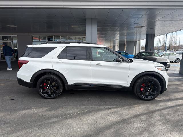 Certified 2021 Ford Explorer ST w/ ST Street Pack image 5