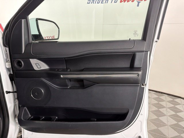 Certified 2020 Ford Expedition XLT w/ Equipment Group 202A RWD image 36