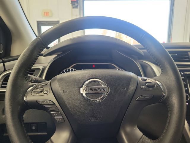 Used 2022 Nissan Murano SV image 10