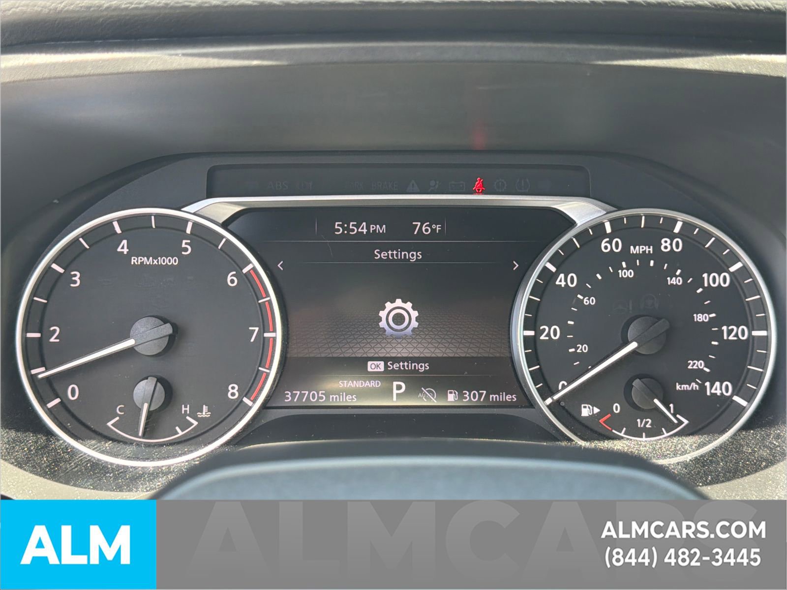 Used 2025 Nissan Rogue SV FWD image 31