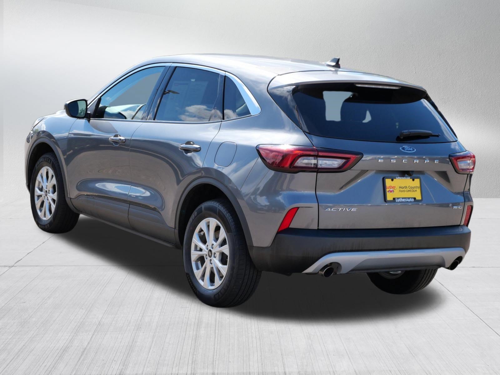Certified 2024 Ford Escape Active AWD/4WD image 5