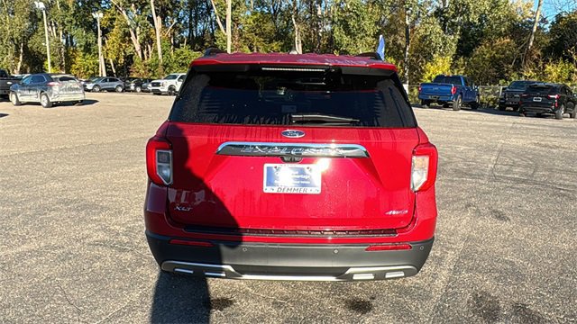 Certified 2023 Ford Explorer XLT w/ Equipment Group 202A image 4