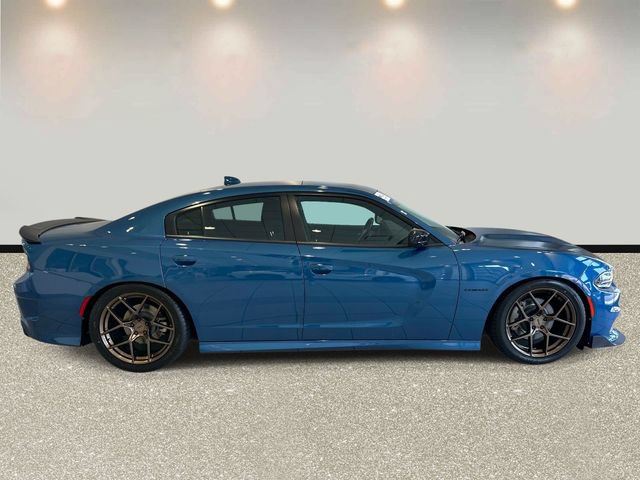 Used 2022 Dodge Charger R/T w/ Blacktop Package RWD image 4